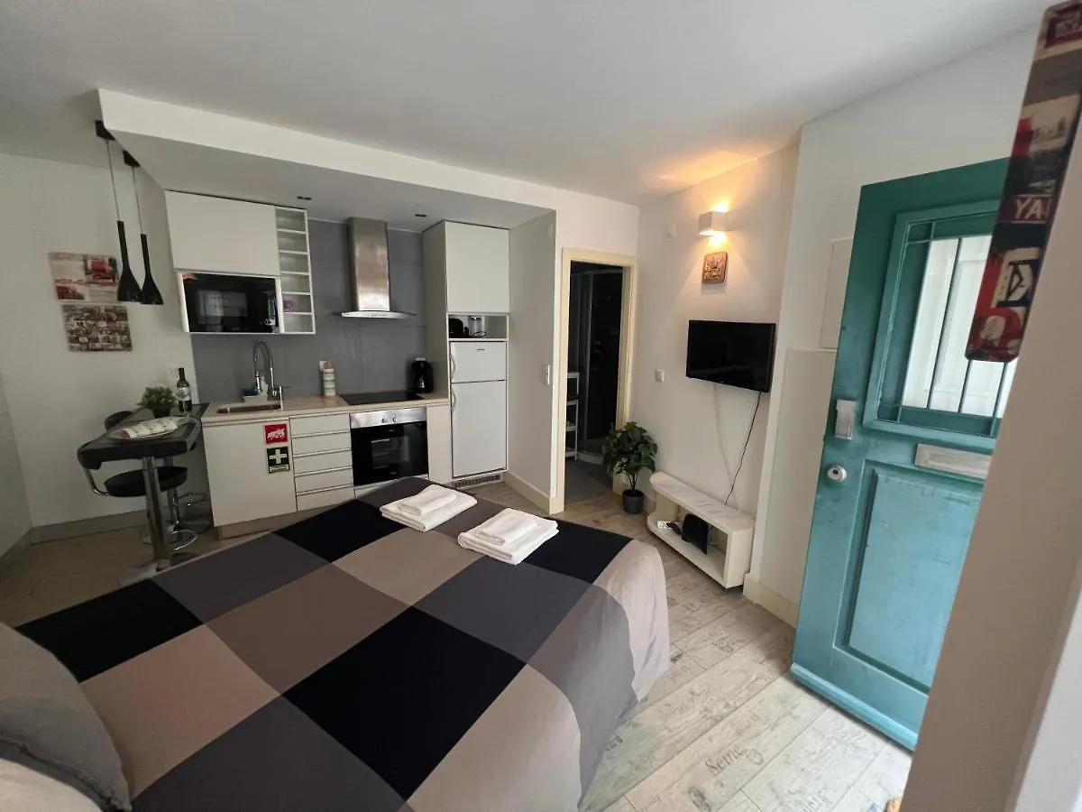 Studio In Center Of Lisbon