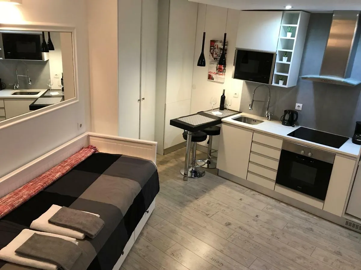 Studio In Center Of Lisbon 0*,